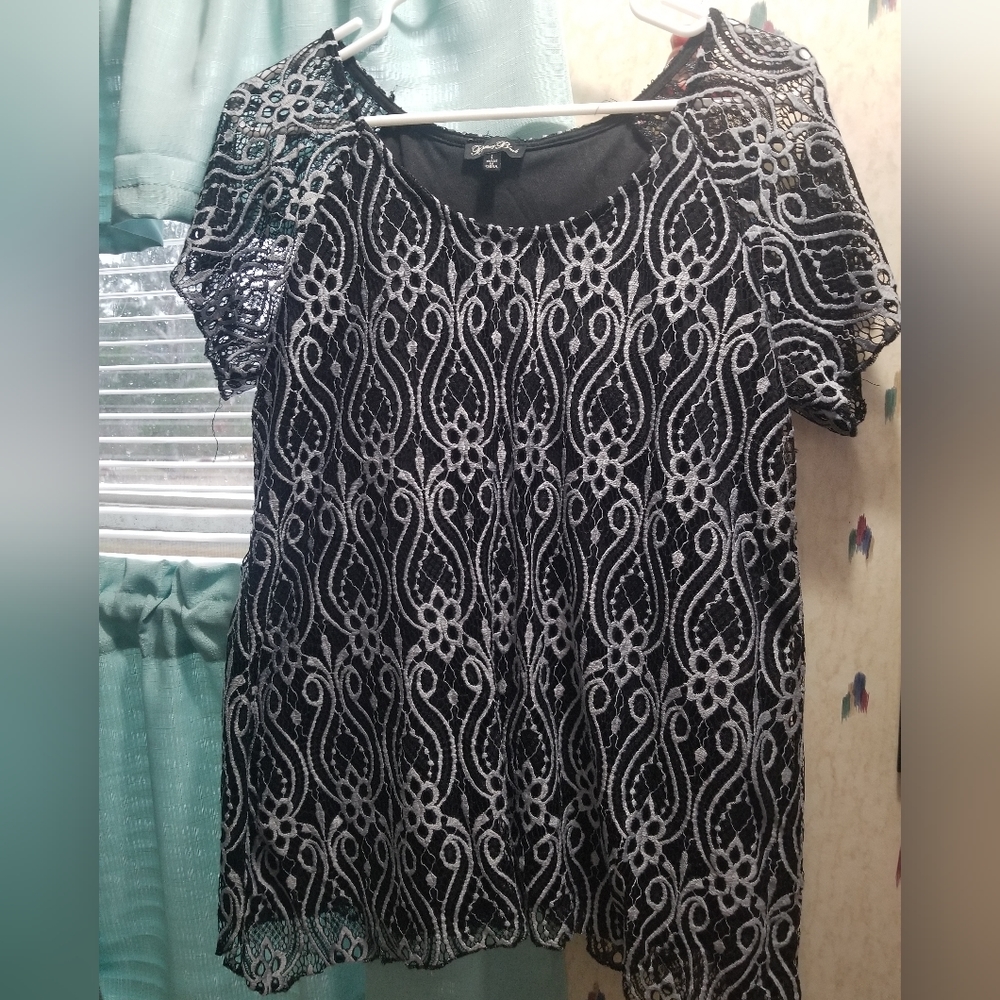 Preowned blouse